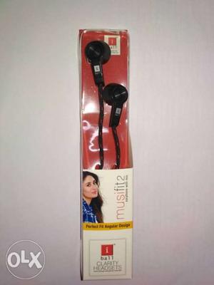 2 days old..iball Music Fit 2 Earphones Pack