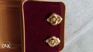 916 gold ear ring2gram extra 150to250 milli extra