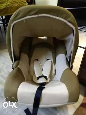 Baby car seat at throw away price as owner moving