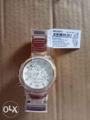 Brand new watches only interested person each One