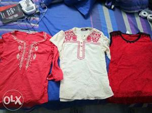Branded tops just at rs 200 each only!!