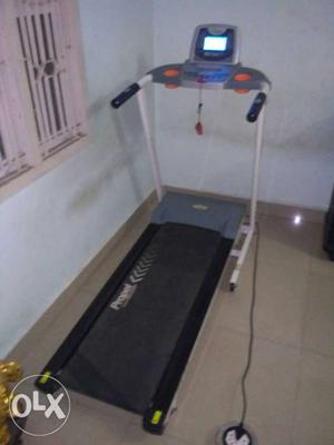 Branded treadmill Less usage in pakka condition