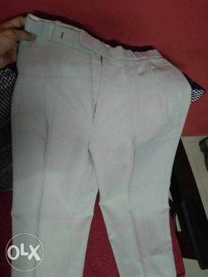 Cream colored trouser size 36