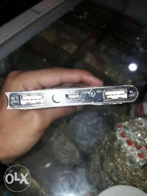 Mi power bank in new condition 2 days old