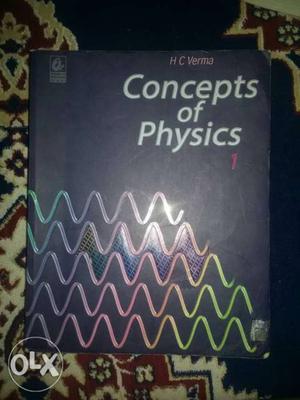 Physics hc verma in excellent condition