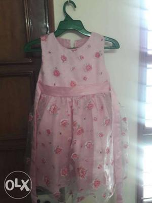 Pink Party dress for 4 year old girl. Brand new