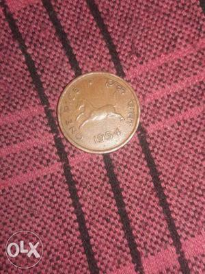 Round  Copper-colored 1 Pice Coin