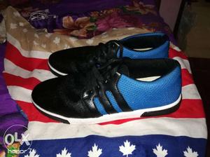 Sports shoes stylish shoes also can be wear for