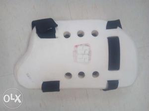 Thigh pad full size in good condition SS