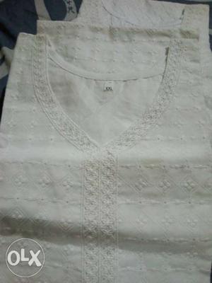 White kurti with chicken work double XXL just at