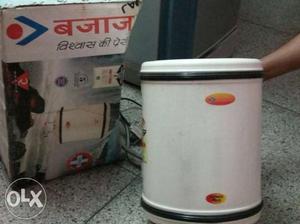 15 litre capacity bajaj Shakti plus water heater,