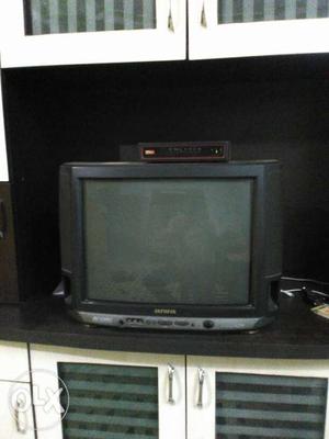 Aiwa 21 CRT tv top condition