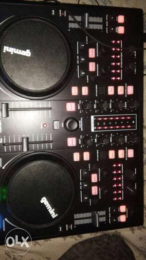Black And Pink Gemini DJ Terminal Mixer