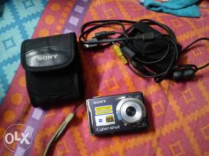 Black Sony Cyber-Shot Point-and-shoot Camera With Pouch And