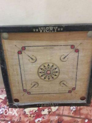 Brown And Black Vicky Wooden Carrom Board