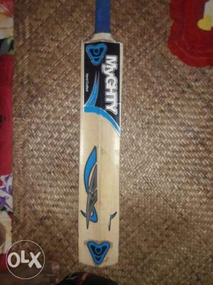 Brown And Blue Mighty Cricket Bat