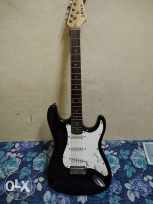 Company java electric guitar I used only 4 months