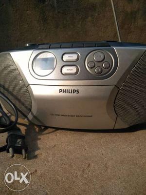 Gray Philips Radio