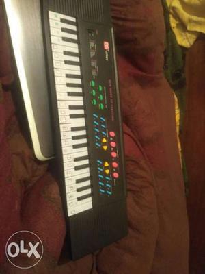 I wana sell my practise keyboard 31 keys