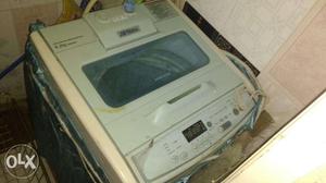 I want to sell my washing machine which was less