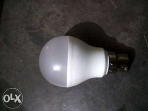 Led 7 and 9 watt bulb at wholesale price Rs. 42