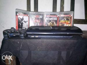 Ps3 12gb only 8month old + 4caseets worth rs 