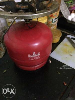 Small gas cylinder for sale in awesome condition