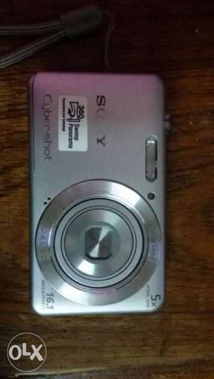 Sony cybershot in very good condition with