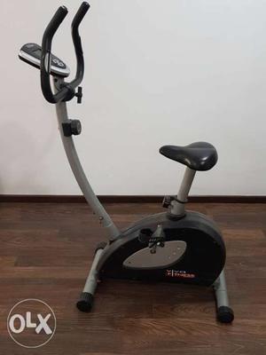 VIVA Fitness exercise cycle. - Perfect for home