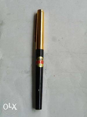 Vintage unused pilot fountain pen made in japan for sell