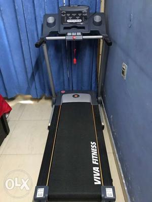 Viva fitness treadmile 6 month old without use in