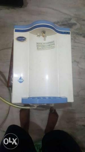 White And Blue Shower Heater