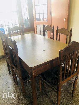 Dining table 6 seater