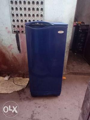 Godrej 210 ltr fully working excellent ic fully new candisan