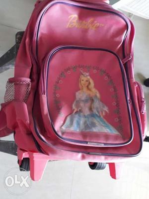 School bag with wheels in good condition