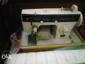 Singer Rotomatic... excellent sewing machine with