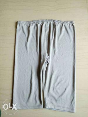 Women's Gray Capri Pants