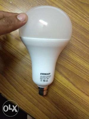 40 Watt White Eveready LED Bulb