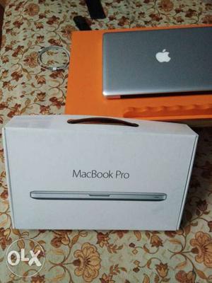 Apple MacBook Pro MD101HN Notebook