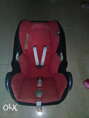 Baby car seat maxi cosi bought in the.uk