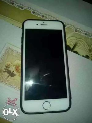 I phone 6 good condition no problem only finger