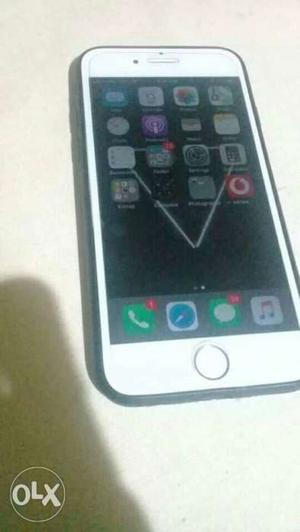 IPhone 6 Good condition. Full box contact
