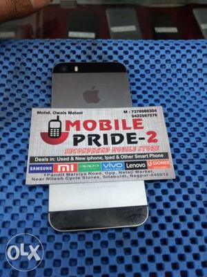 Iphone 5s 16gb grey with bill box charger and