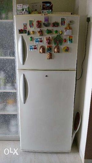 LG Fridge with Stabiliser