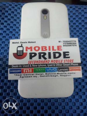 Moto g4 play white colour with bill box and