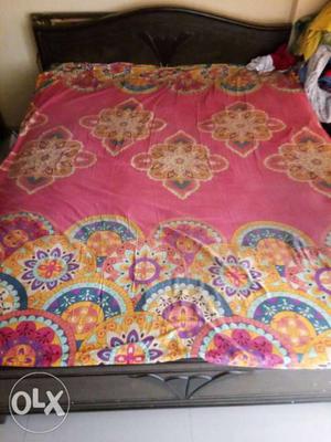 Queen Size Double Bed Excellent Condition