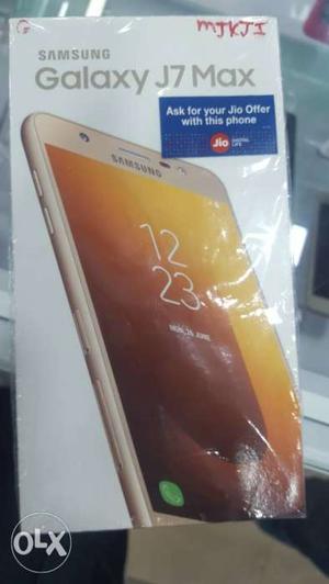 Sam J7 Max 4/32 gb sealed pack with Jio offer
