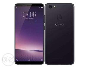 Vivo v7 plus mobile phone, 6 month use, brand new
