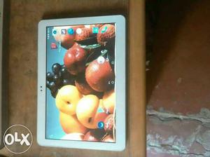10.5 inch tablet 4g volty 4gb ram 64gb stroge