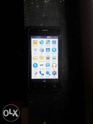 4g Handset lyf company in good working condition
